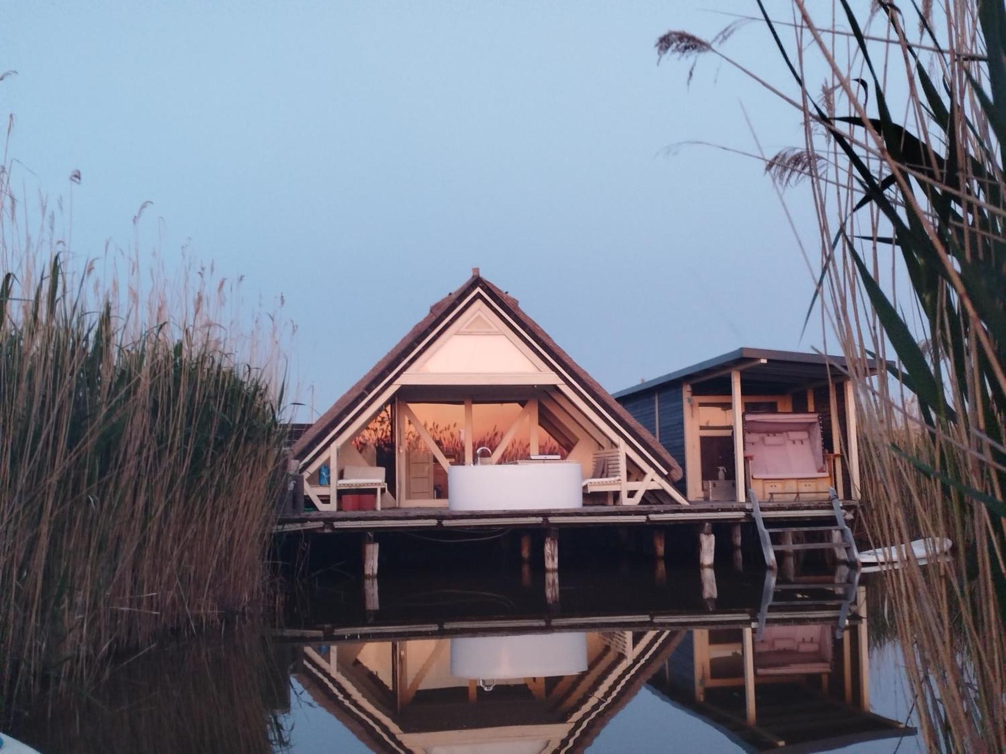 Pfahlbau Sunset II Toplage Inklusive Elektroboot 拉斯特 外观 照片